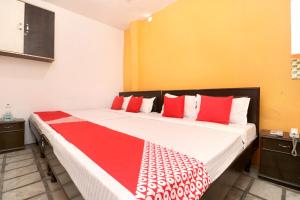 Appna Ghar Hotel