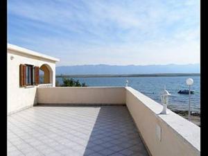 Apartments Stjepan- 10 m from beach