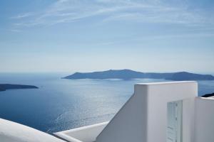 Eden Villas by Canaves Oia Santorini Greece