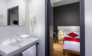 Hotels Hotel Ambre : photos des chambres