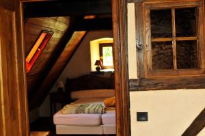 Sejours a la campagne Yourte Roulotte et Gite de la Laita : photos des chambres