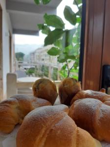 Luiselle Charming Accommodation Sorrento City Center