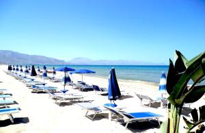 VILLASEASICILY , POOL SALT WATER and NATURAL CHLORINE IN BALESTRATE - PALERMO