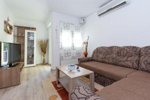 Apartmani Ana