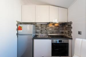 Corfu Downtown Suites