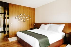Special Offer - Superior King Room - New Year in Sq9 room in Square Nine Hotel Belgrade