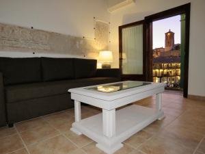 Villa Elisa Plaza Mayor