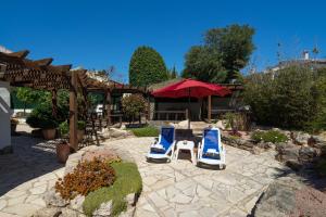 Semoni by Aguilarent