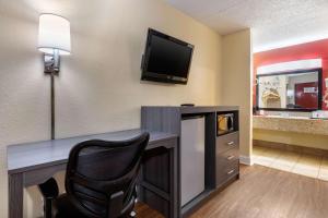 Econo Lodge Chattanooga Northeast - Ooltewah