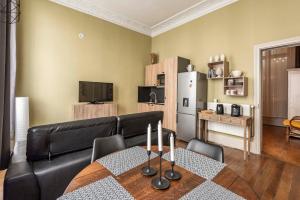 Le cœur de Reims, la mairie et le Boulingrin