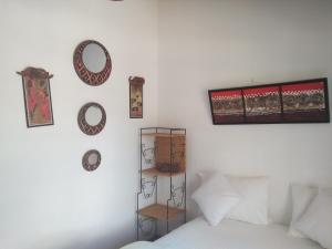 Severine Cottages and Lounge Ltd