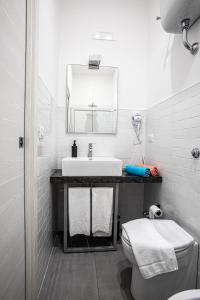 Camera Deluxe Matrimoniale/Doppia con Letti Singoli