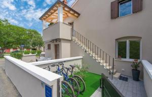Apartment Romano with Sea View near Poreč 