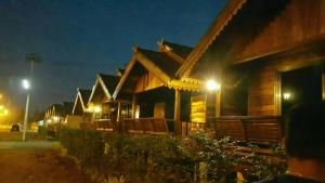 ธนาวดี บูติคแอนด์ รีสอร์ท