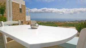 Nautilus Dome Santorini Greece