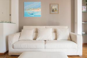 Milano Cosmopolitan Home, 2 Bedrooms, 2 Bth, 5 guests