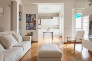 Milano Cosmopolitan Home, 2 Bedrooms, 2 Bth, 5 guests