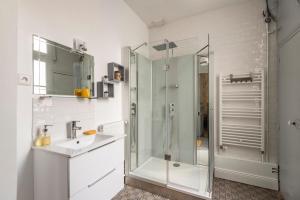 Le cœur de Reims, la mairie et le Boulingrin