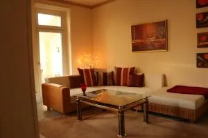 Apartment mit Gartenblick und kleines Apartment im 3 Familienhaus - مولهايم ان دير روهر