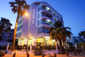 Aurasia Sea Side Hotel