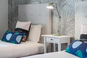 Garajau III by An Island Apart