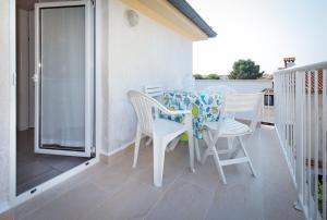 Apartman Number 9