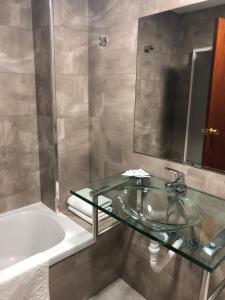 Double Room with 2 Extra Beds room in Hotel Santa Fe