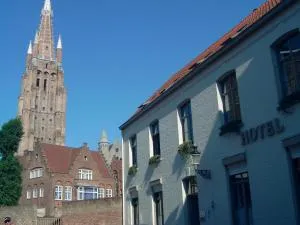 Bonobo Apartments - Brujas