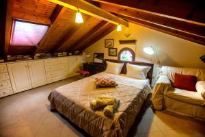 Villa Aloelia - 3BD,Garden & BBQ near Corfu Town