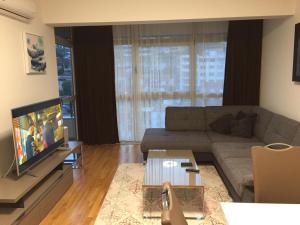 Apartment with Sea View room in Leonardis
