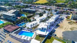 Adele Beach Hotel - Stavromenos