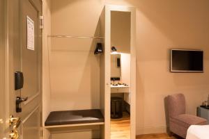 Comfort Double Room room in Monbijou Hotel