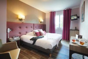 Hotels Pont du Chalon Hotel and Restaurant : photos des chambres