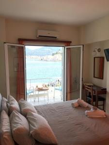 Hotel Papasotiriou Poros-Island Greece