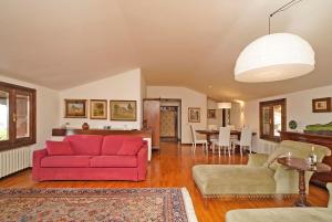 VALLE FIORITA 42 - Lake view apartment