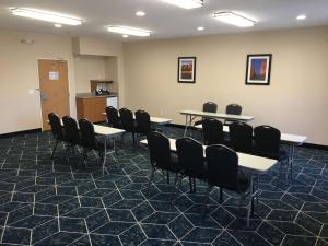 Best Western Plus Gateway Inn & Suites - Aurora
