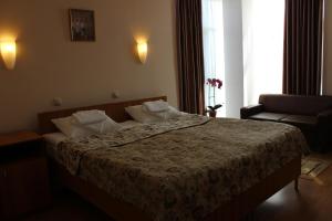 Superior Double Room room in Gostinitsa Akademicheskaya-Kaliningrad