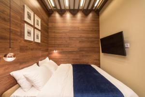 Standard Double Room without Window room in Lido Central hotel