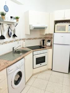 Regina Gardens, Phase 1 (Sea View)