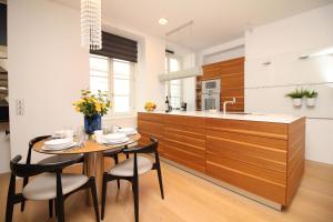 Tallinn City Apartments Old Town Square