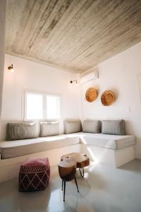 Mesanto Luxury Suites Santorini Greece