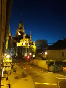 Appartements BAYEUX DDAY 75e STUDIO a cote de la Cathedrale : photos des chambres