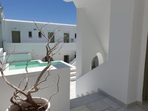 Artemis Hotel Antiparos Greece