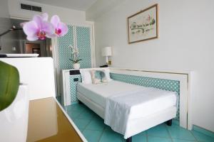 Single Room with City View