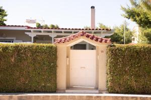 Orestis House