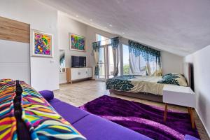 Boutique Villa Nirvana 2, Proboj 25 
