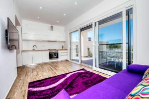 Boutique Villa Nirvana 2, Proboj 25 