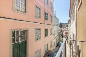 Lisbon Stay at Santo Antonio Flat