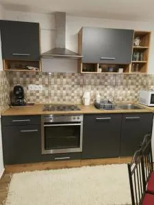 Lili Apartman - Diósviszló