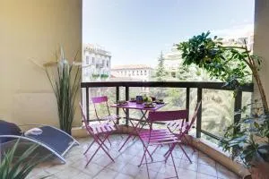 GRAND H -F2, FACE VIEUX- NICE, TERRASSE, ASCENSEUR, CLIMATISATION, Terrace - Nice city center - Nice